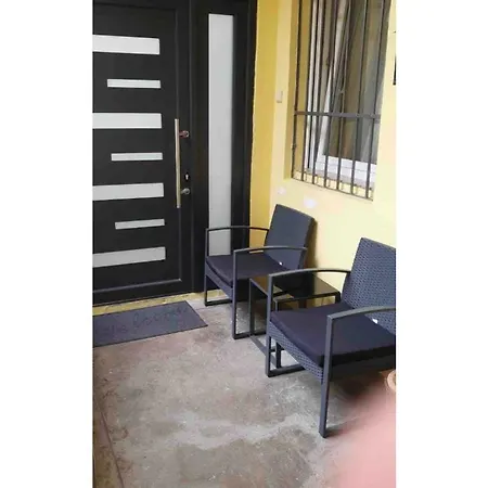 Central Vita Apartment *