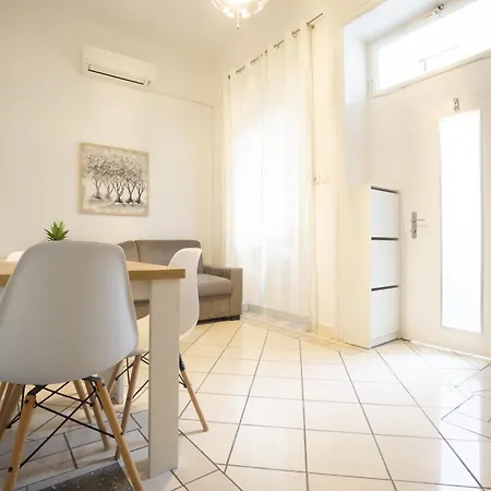 Central Vita Apartment *